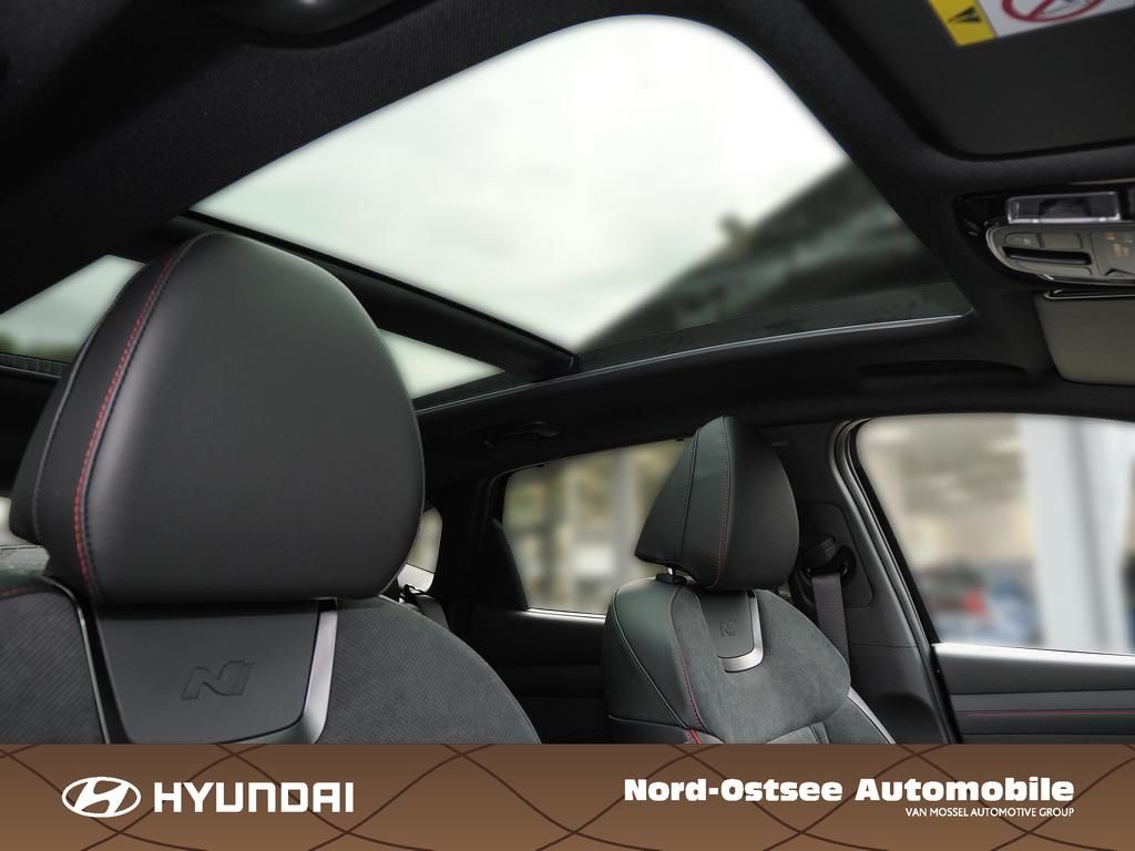 Fahrzeugabbildung Hyundai TUCSON FL HEV N Line Trittbretter Assist-P Pano