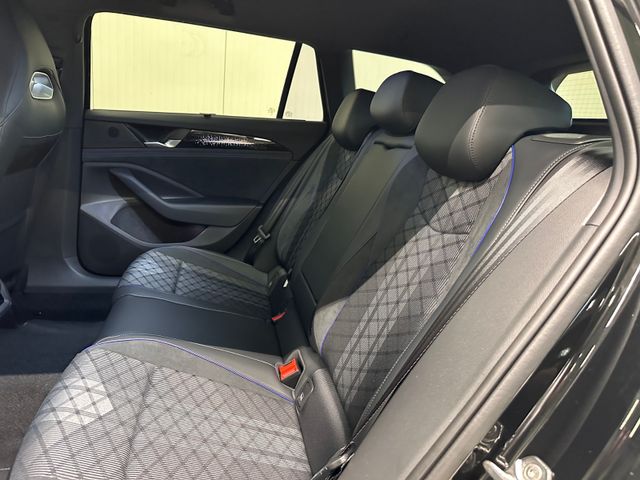 Passat Variant R-line 2.0 TDI DSG BLACK STYLE AH