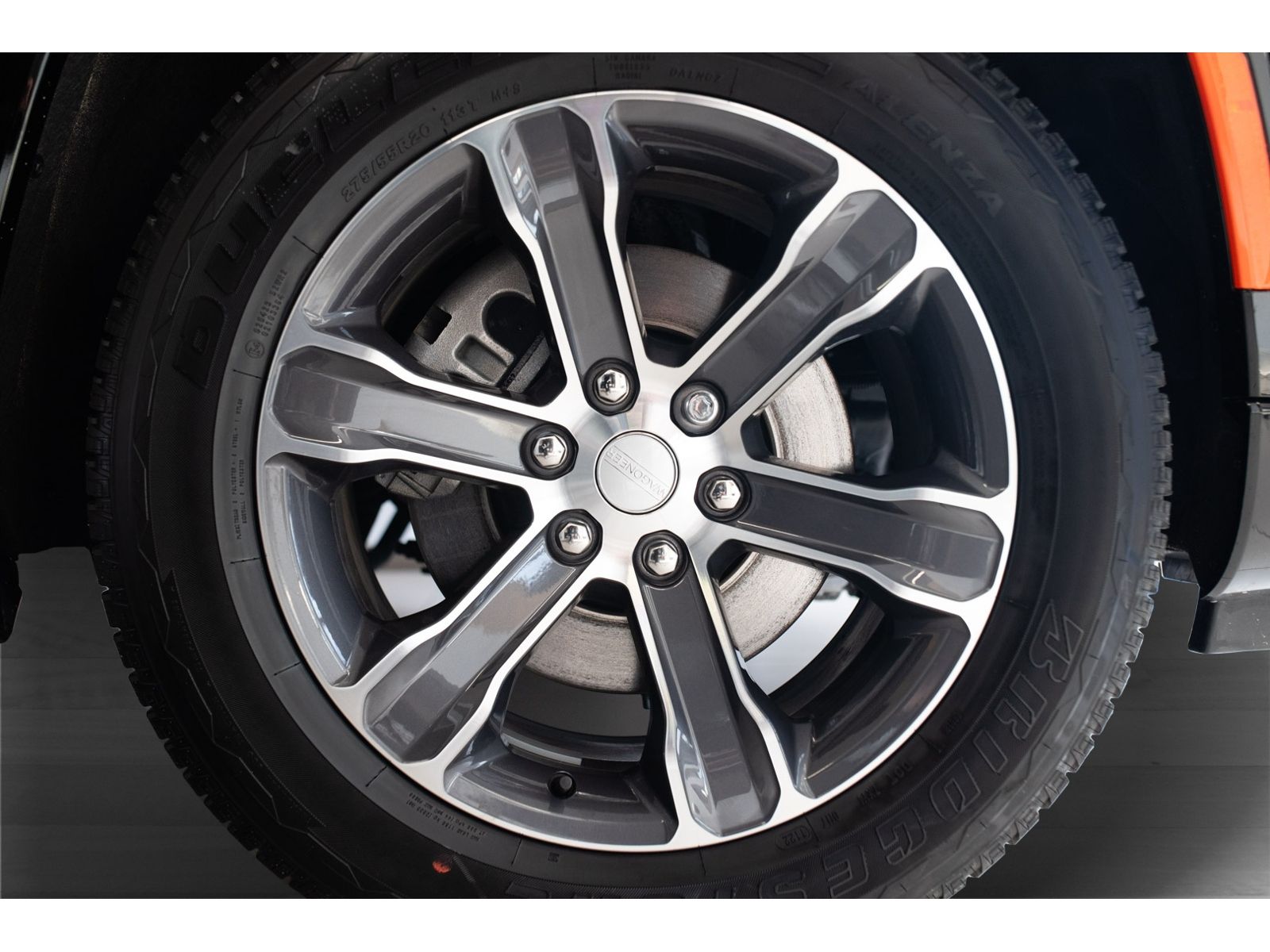 Jeep Wagoneer - Bild 10