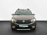 Dacia Sandero II Stepway Celebration Navi, 8-fach - Dacia aus 2017