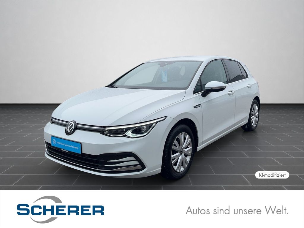 Golf VIII 1,5 eTSI DSG PDC/LED/SItzheizung vo./u