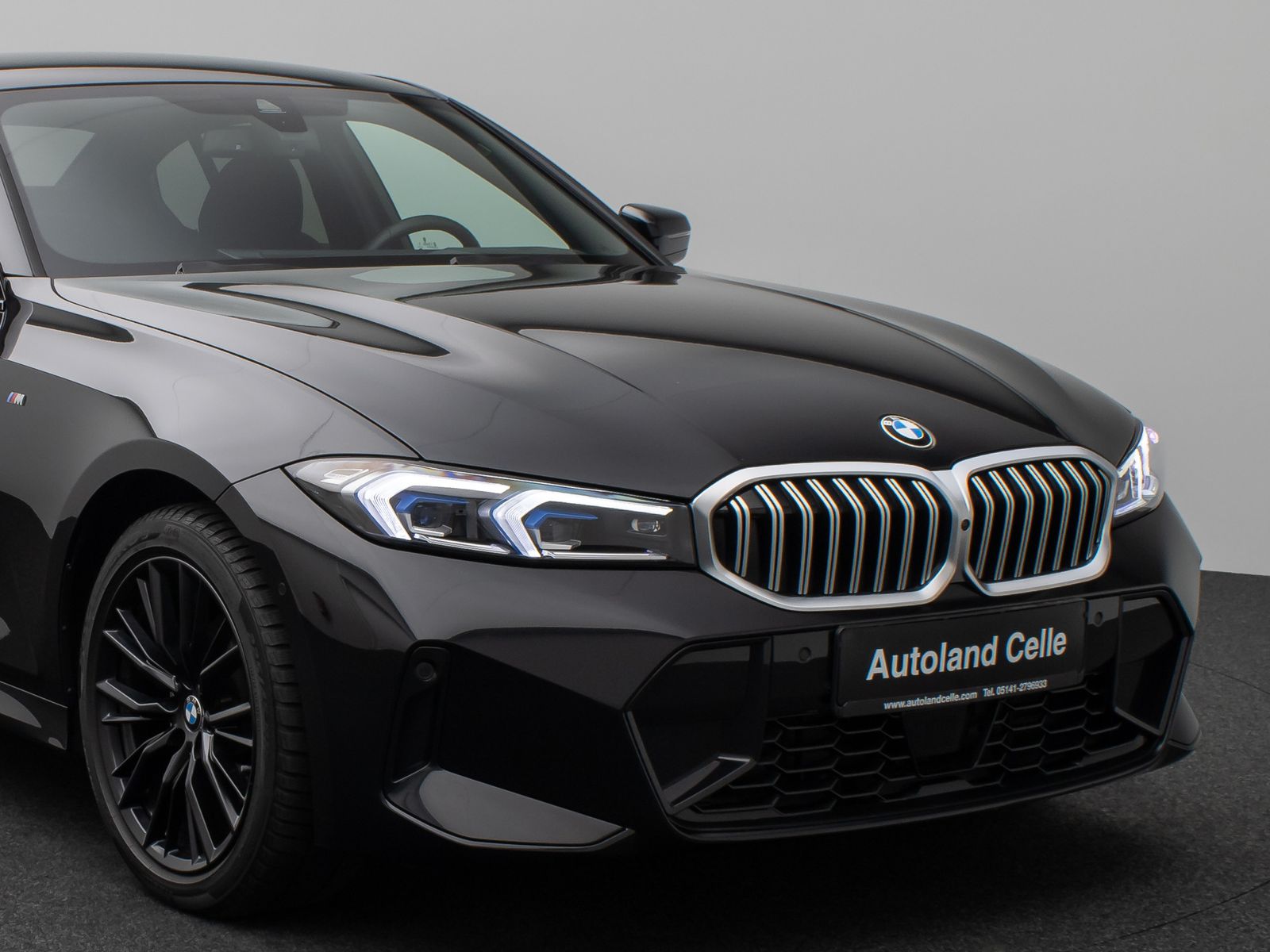 Fahrzeugabbildung BMW 320i xD M Sport 360°HUD DAB HiFi Stop&Go Komfort
