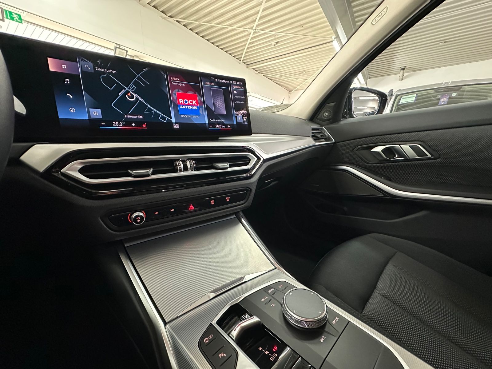 BMW 318 d Touring DA+DIS+PARK ASSISTANT+LED+HaKardon foto 25