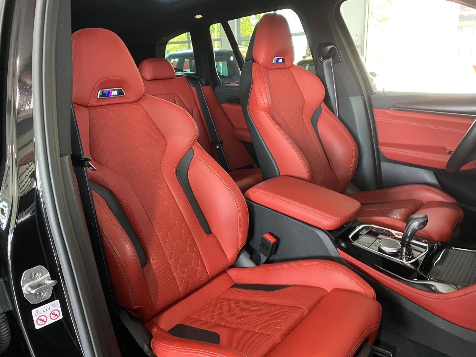 Fahrzeugabbildung BMW X3 M Competition/Leder Rot/Laser/Pano/HUD/H&K/