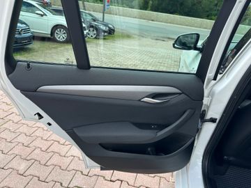 Bild 17 BMW X1 Baureihe X1 18 d xDrive