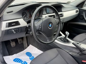BMW 318 - 9