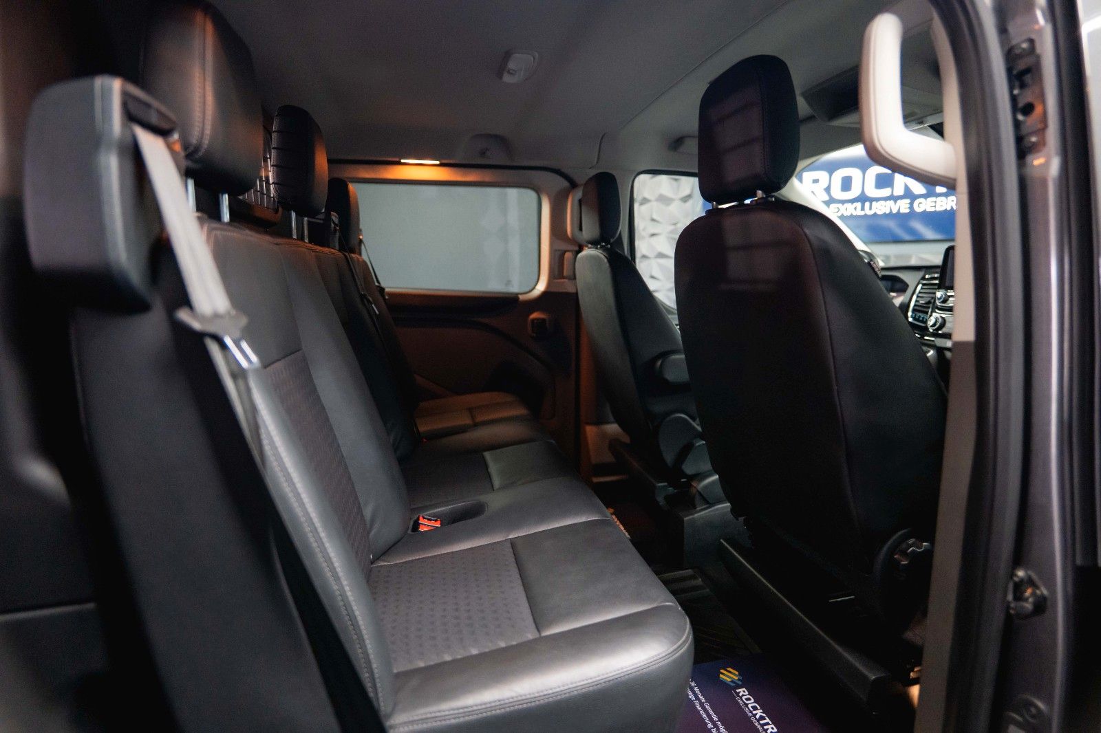 Fahrzeugabbildung Ford Transit Custom Kombi 320 L1 Mixto Sport *LED*19%