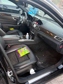 Mercedes E 220 - 5