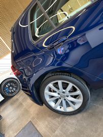 Volkswagen Golf VII Lim. Highline BMTStart-Stopp *AHK*LED*