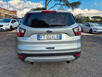 Ford Kuga - 12