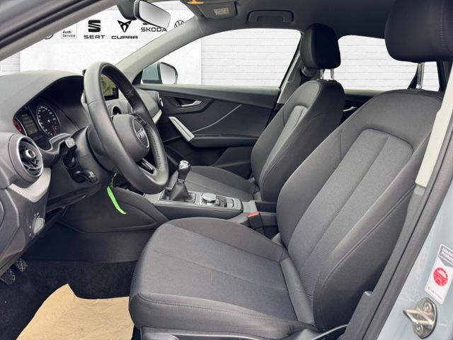 Fahrzeugabbildung Audi Q2 S line 35 TFSI KLIMA LED NAVI ALU
