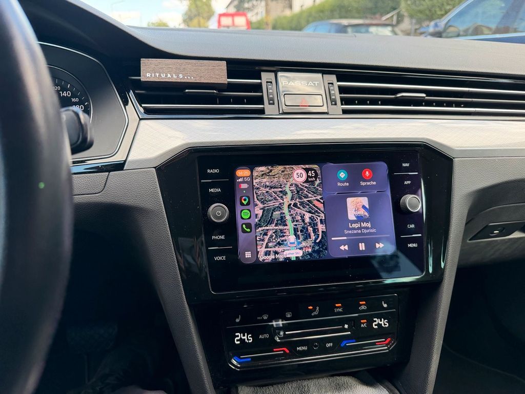 Image of Volkswagen Passat Variant