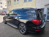 Mercedes-Benz GL 350 BlueTEC 4MATIC - - scheckheftgepflegte Mercedes GL 350