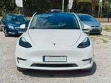 Tesla Model Y Long Range AWD, 2023, Pearl White - Tesla aus 2023