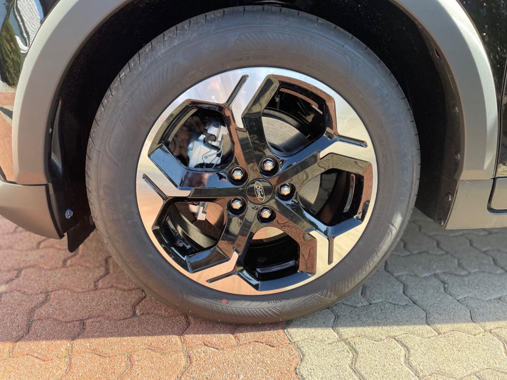 Ford Tourneo Courier 1.0 Active 125PS Aut. /AHK,Navi