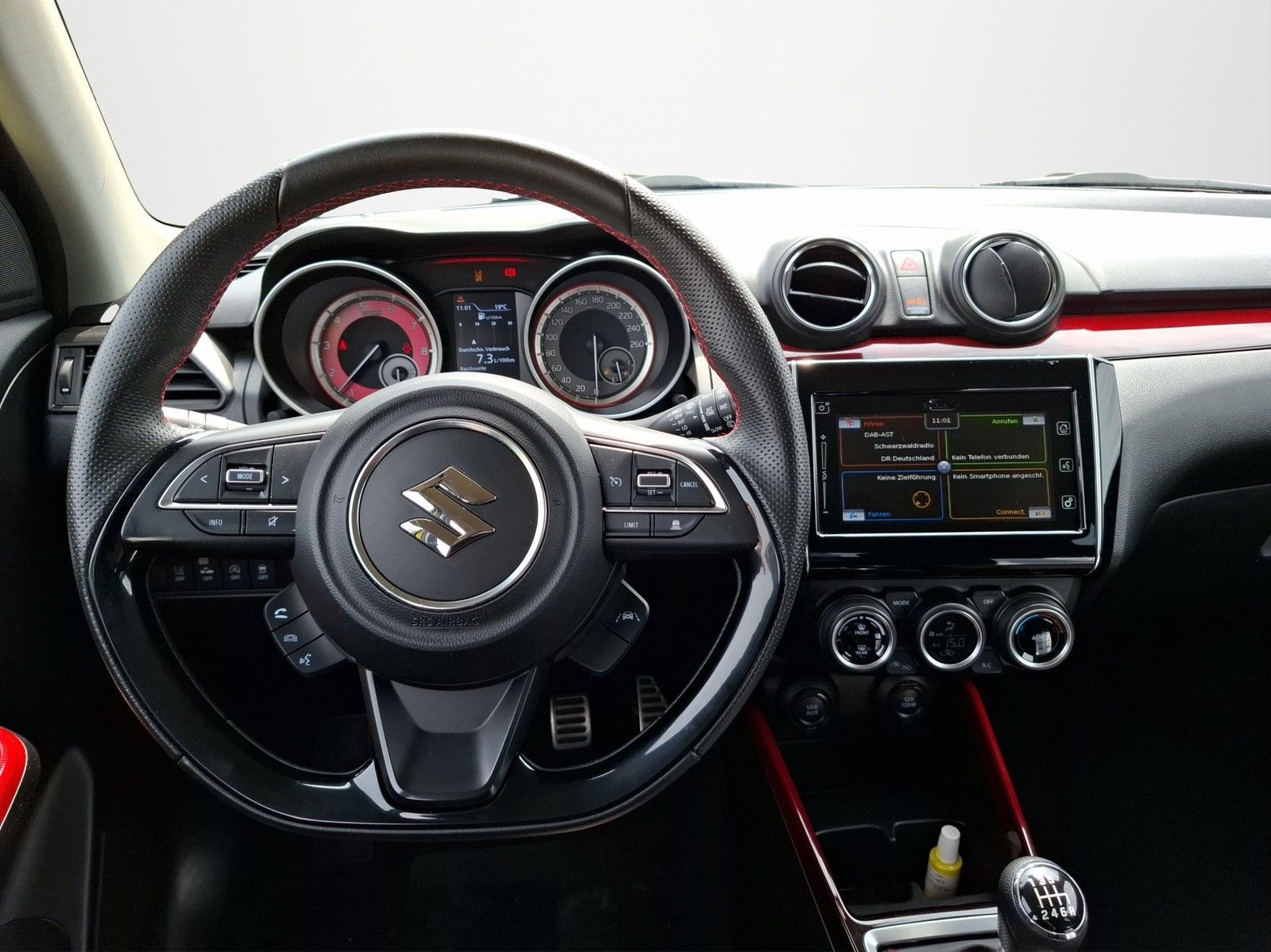SUZUKI Swift 1.4 Boosterjet Sport KLIMA / LED / NAVI / - Image 11