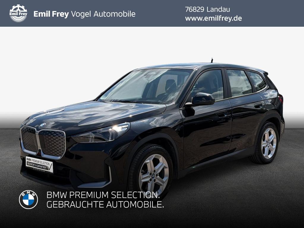 BMW iX1 xDrive30 *HUD*SHZ*Navi*