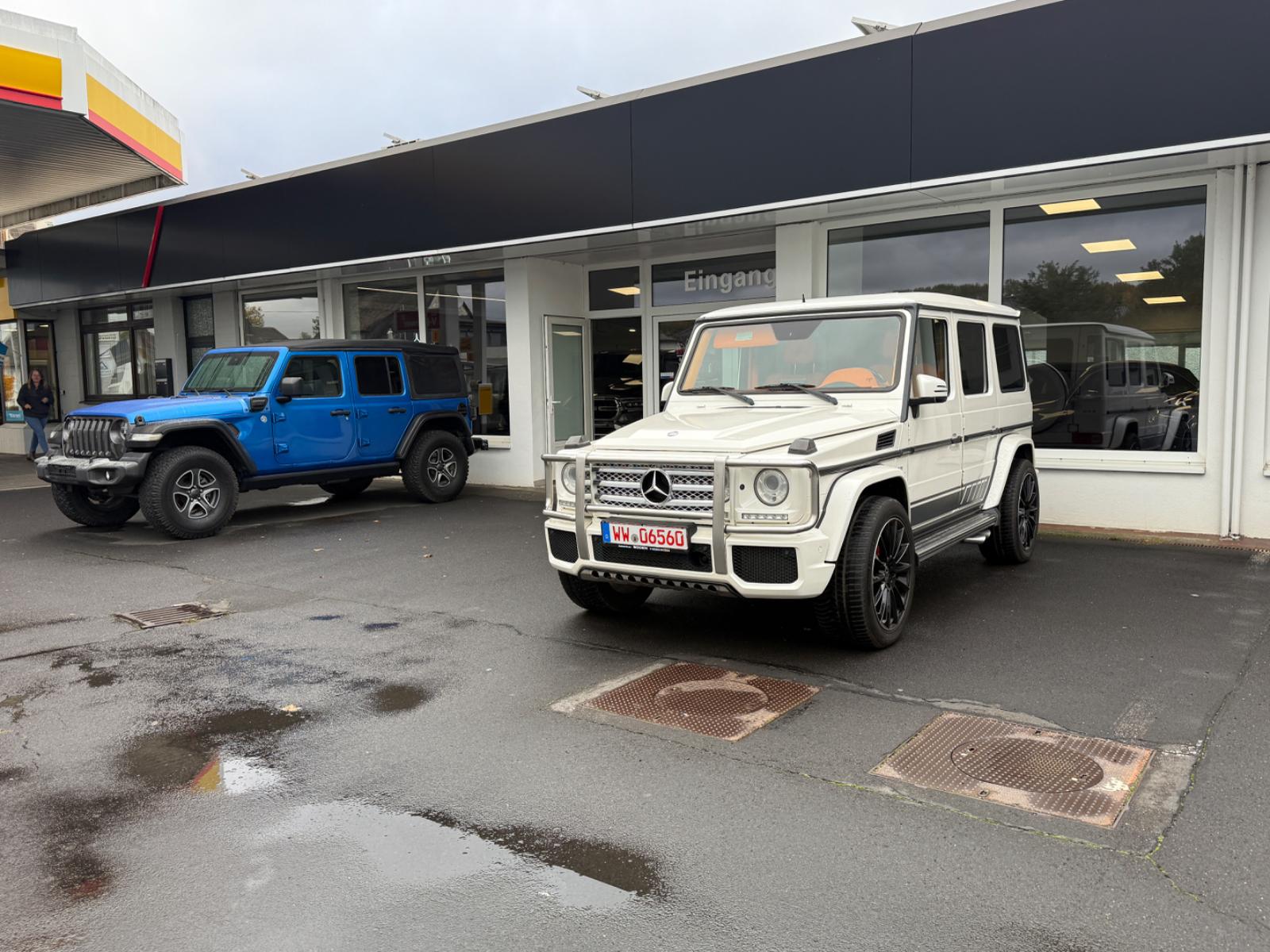 showroom-image-bottom