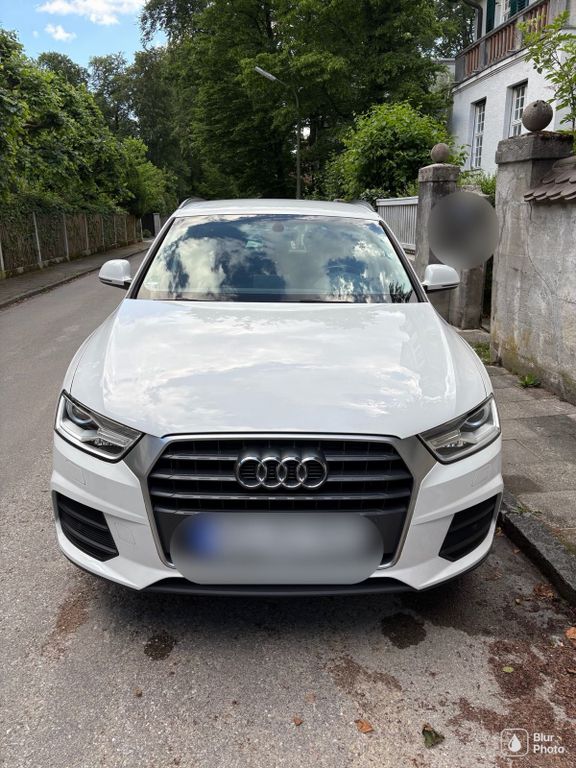 Image of Audi Q3