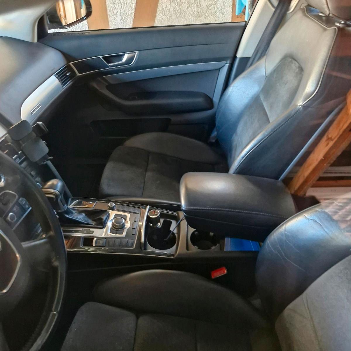 Audi A6 2010 — photo 9