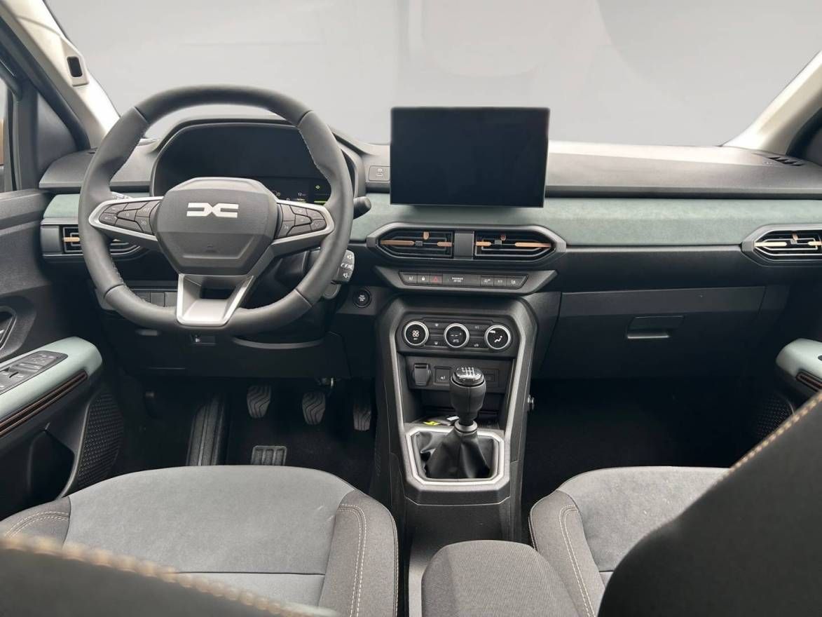 Fahrzeugabbildung Dacia Sandero Stepway Extreme TCe 110