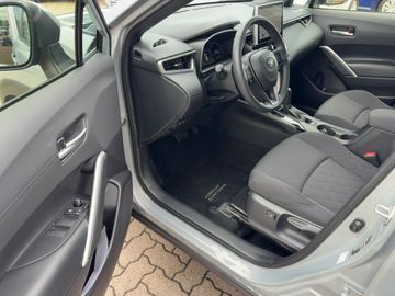 Toyota Corolla Cross - 11