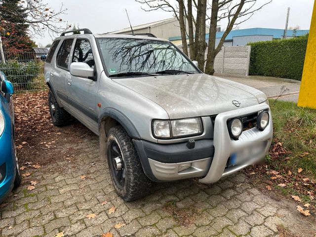 Opel Frontera B 3,2 V6 Leder handgeschaltet