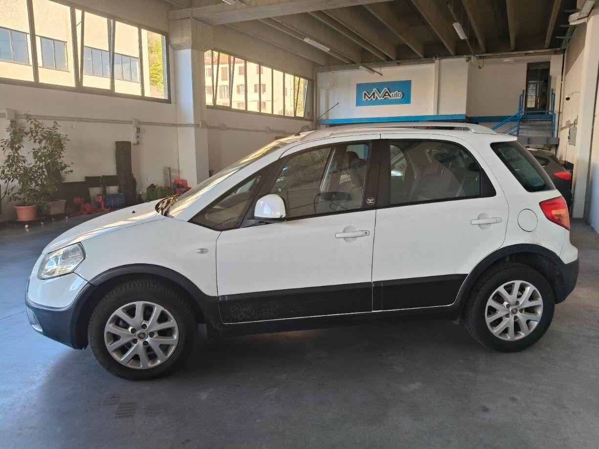 Fiat Sedici 2011 — вигляд ззаду