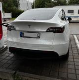 Tesla Model Y LR AWD AHK - Tesla Gebrauchtwagen in München