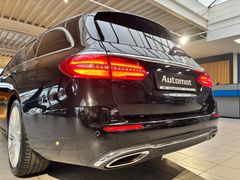 MERCEDES-BENZ E 200 T Avantgarde*LED*Navi*SHZ*Park-Assistent