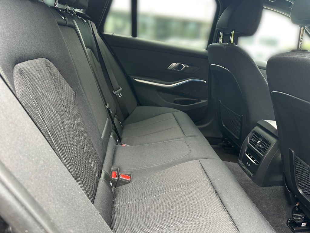 BMW 3 Touring 320 d MEMORY+AHK+KAMERA+EL.HECK+H.K. foto 13