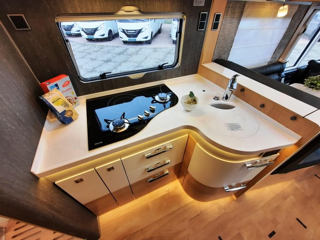Fahrzeugabbildung HYMER / ERIBA / HYMERCAR B-Klasse ML I 880 Verfüg./Sparen Sie 44.300,- €!