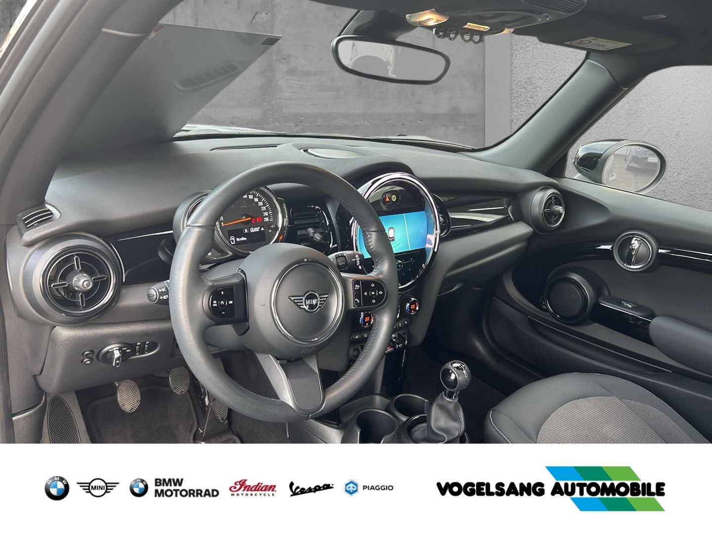 Fahrzeugabbildung MINI Cooper Classic Trim,Tempomat,L&MFelgen,LEDSchein