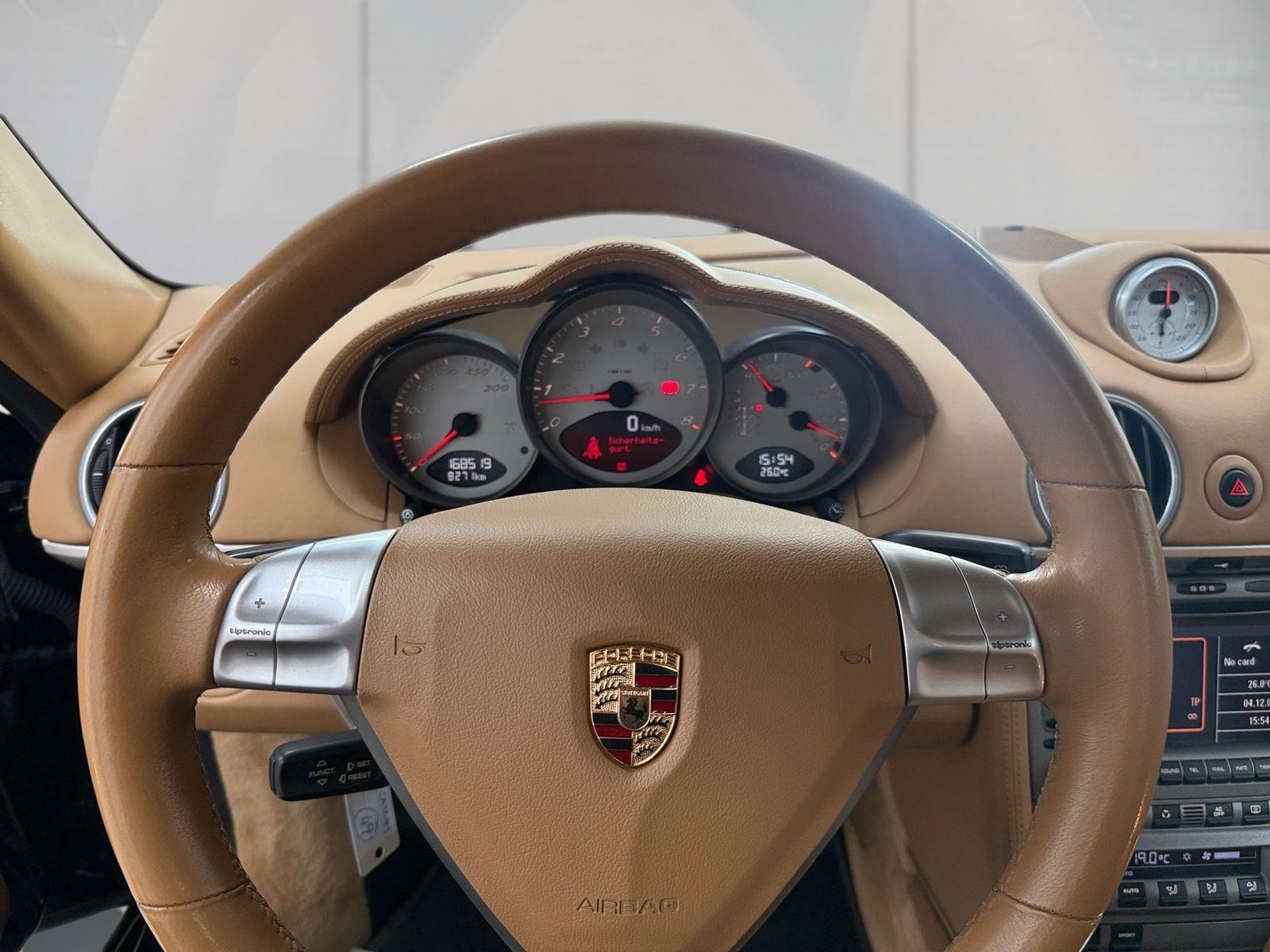 Porsche Cayman S 3.4 Tiptronic S | 295 ch | BVA | Sport Chrono Plus | Cuir beige | GPS | Xénon | Sièges chauffants