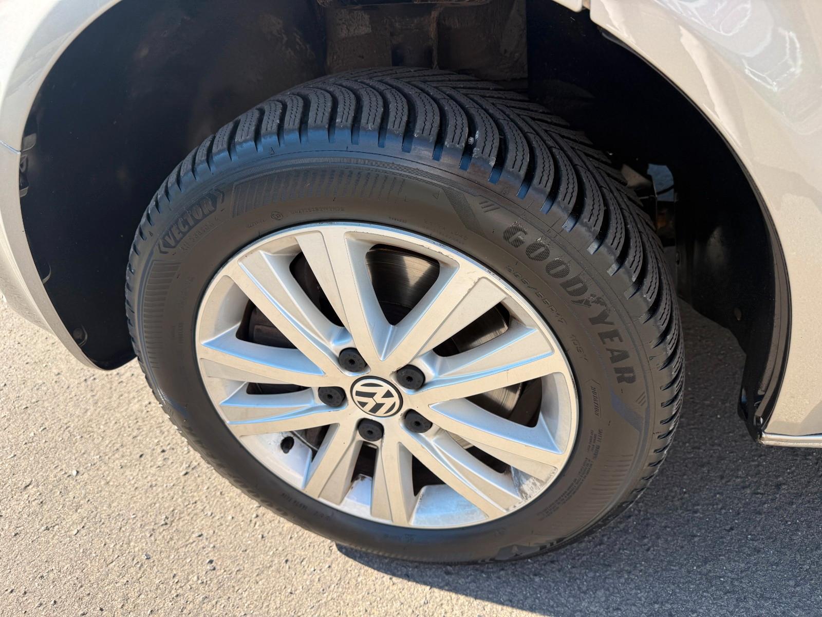 Volkswagen T5 Multivan 2.0 TDi Multivan Highline Automatik