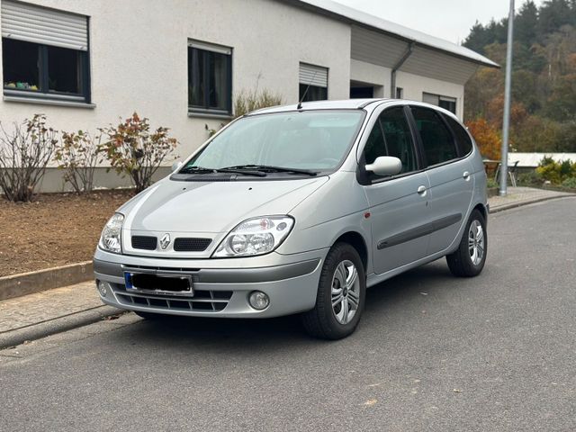 Renault Megane Scenic Automatik Tüv bis 12...