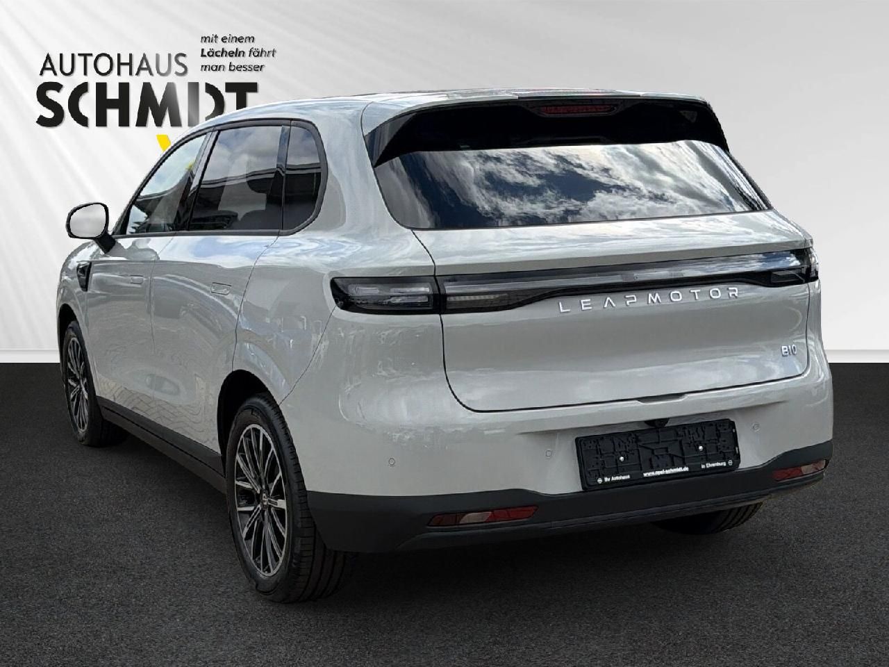Fahrzeugabbildung Leapmotor B10 REEV - Hybrid Design