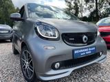 Smart ForTwo*BRABUS-Xclusive*1.HAND*KAMERA*PANO*JBL* - Smart ForTwo mit Schiebedach