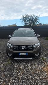Dacia Sandero Stepway 1.5 Blue dCi 95 CV Comfort - Dacia Sandero Comfort mit Diesel-Antrieb