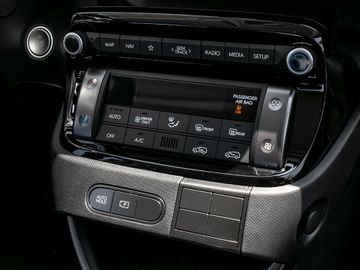 Hyundai Inster Elektro FWD Select Digitales Cockpit Navi