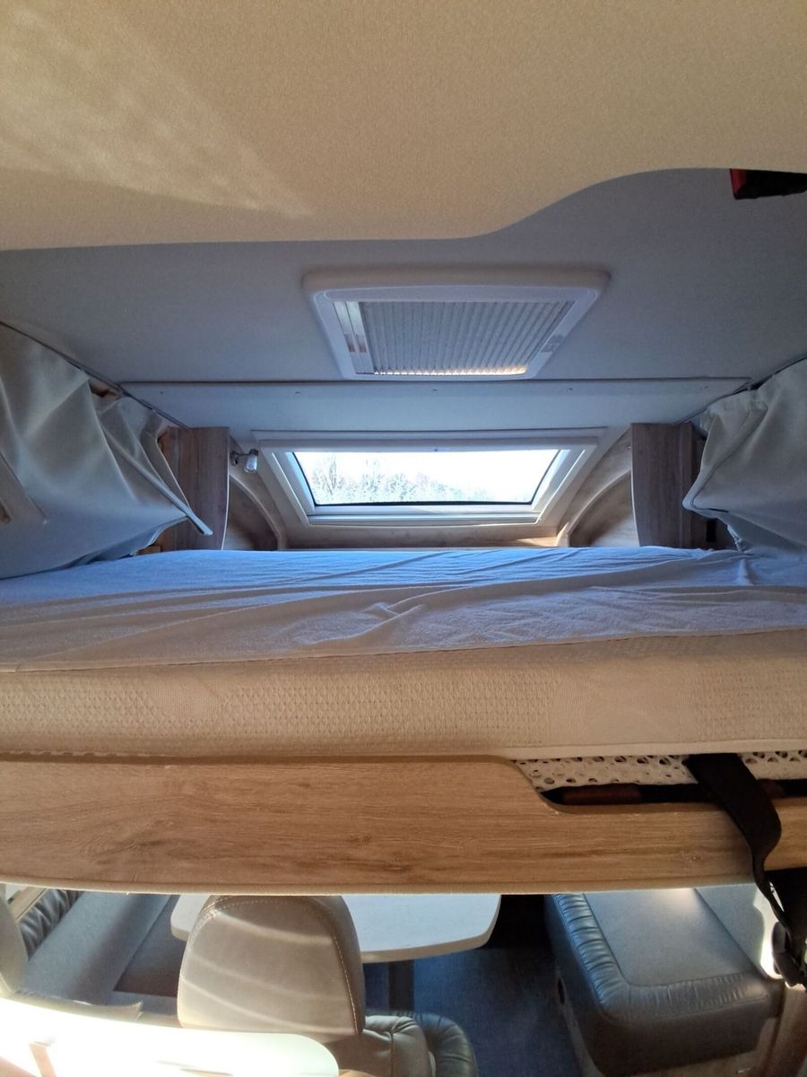 Fahrzeugabbildung Eura Mobil Profila RS 695 EB Mondial Prestige Solar TV/SAT