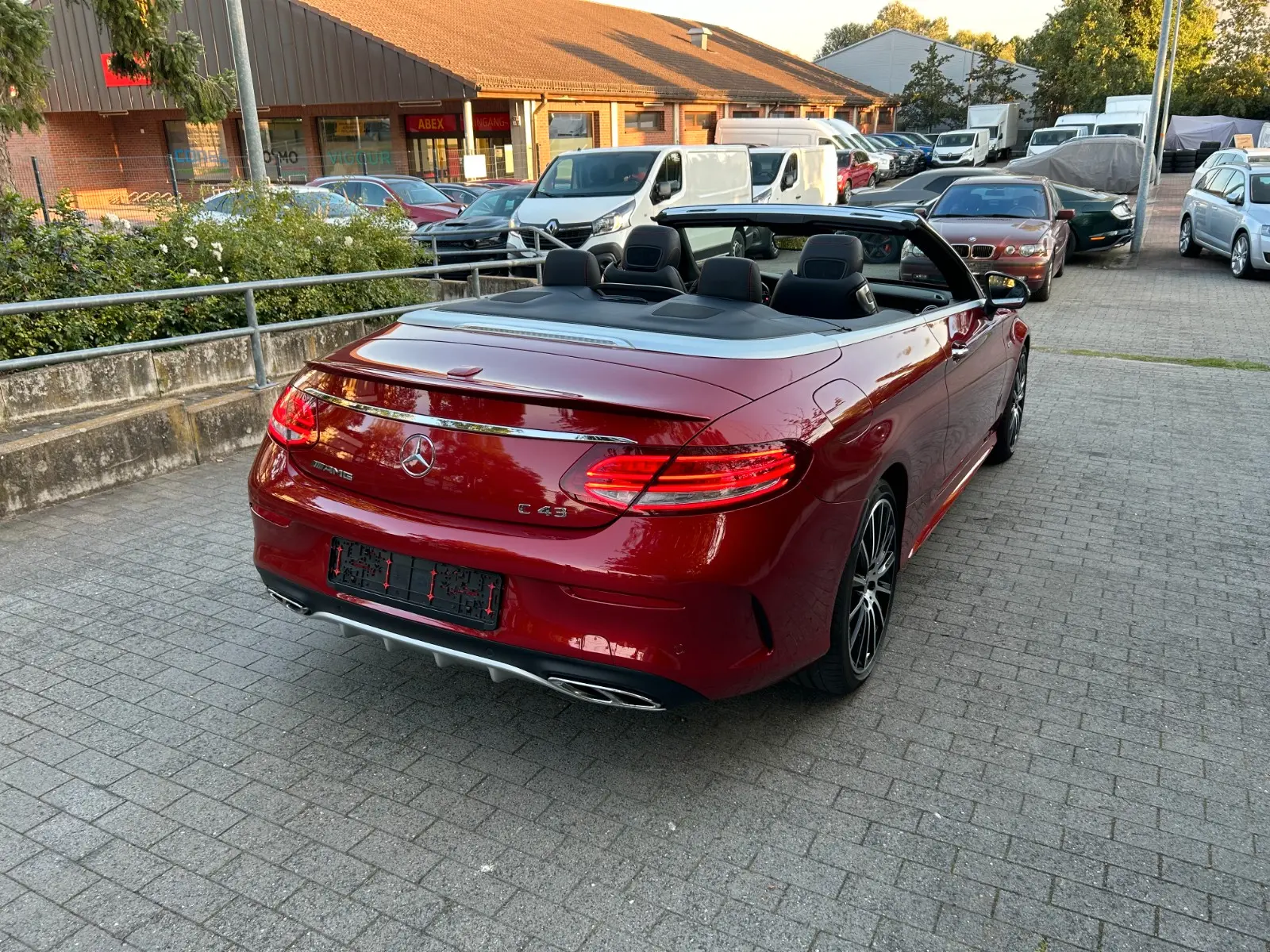 Mercedes-Benz C 43 AMG /19  /K-GO/BURMESTER/HUD/VOLL