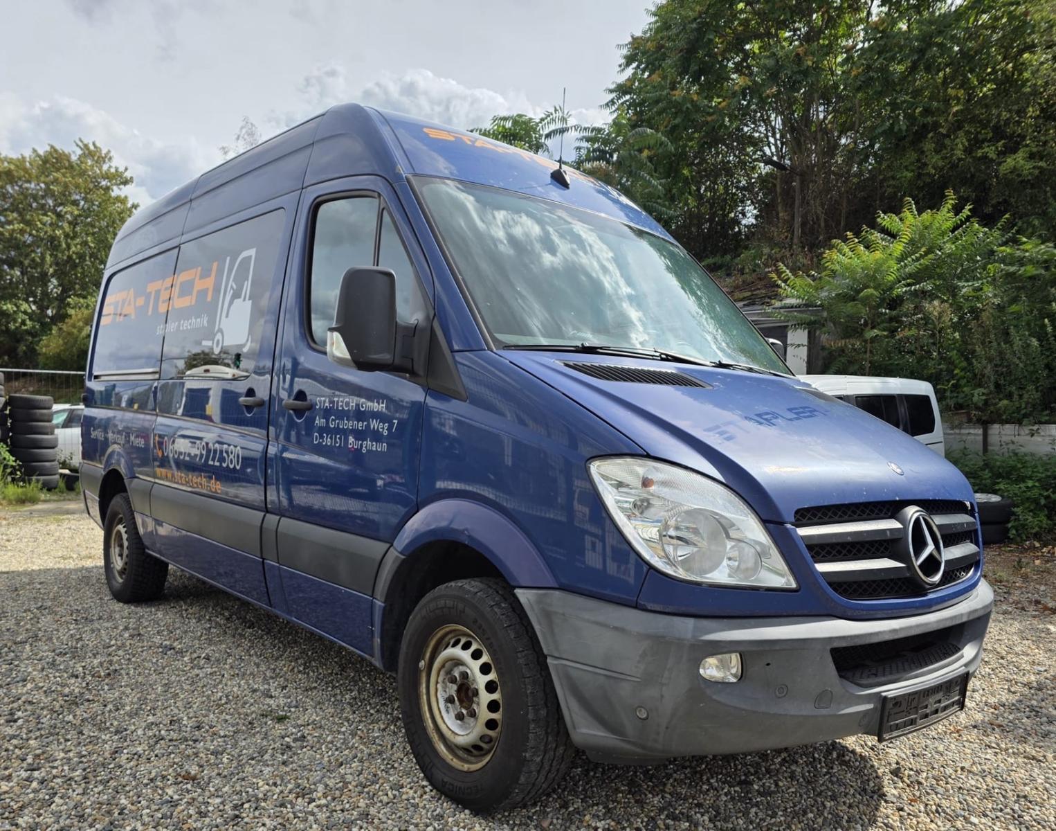 Mercedes-Benz Sprinter II Kasten 319 CDI L2H2 Automatik Klima