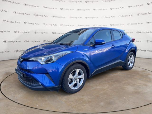 Toyota TOYOTA C-HR 1.8 Hybrid E-CVT Active