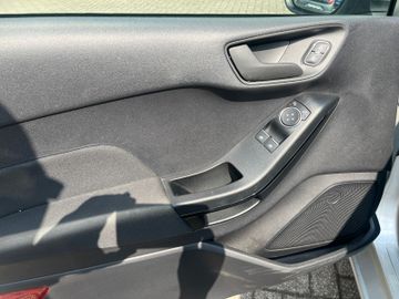 Ford Fiesta Cool & Connect 1,0