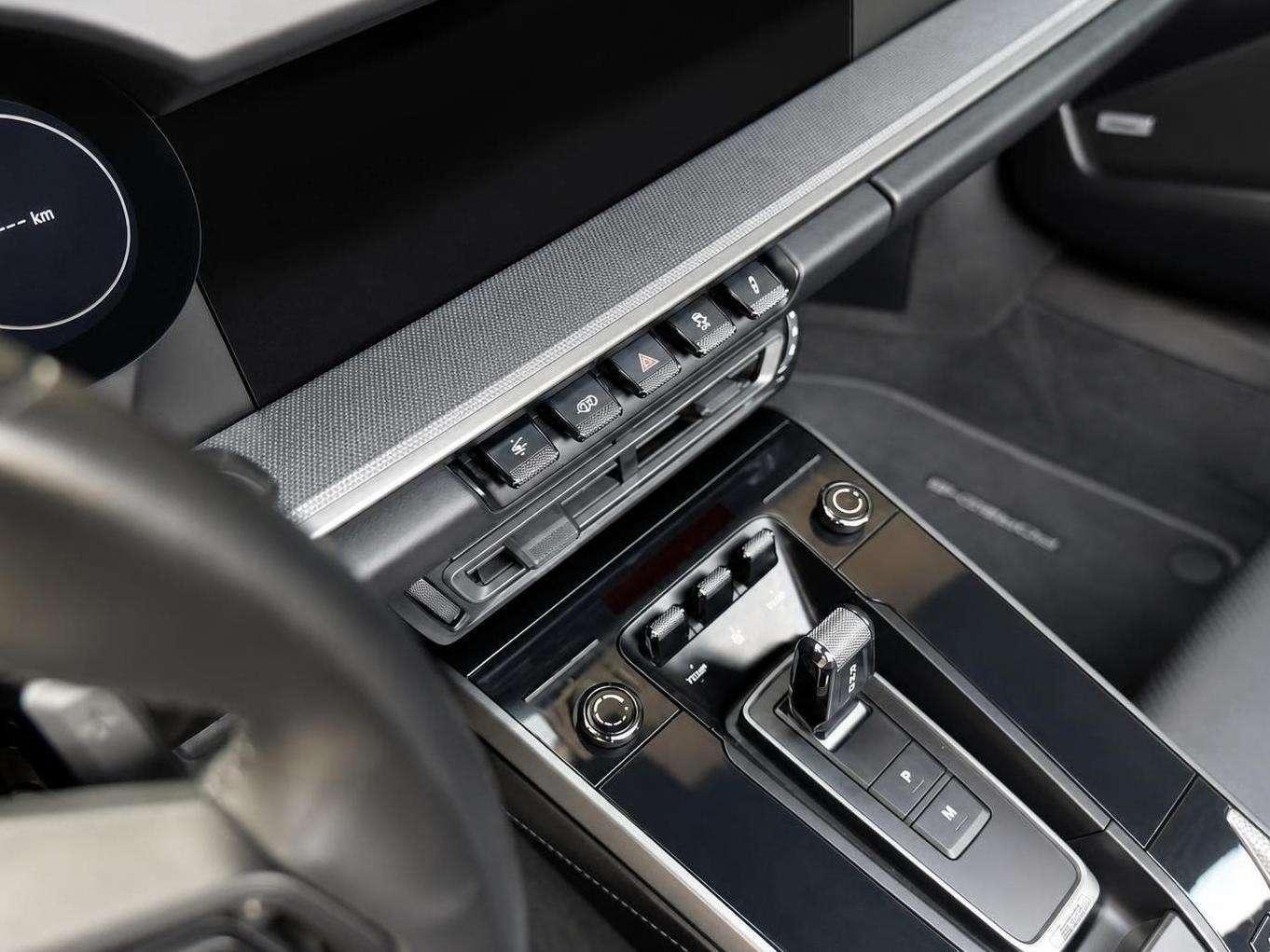 Porsche 992 911 (992) Carrera 4S Cabriolet   Lift   Spor