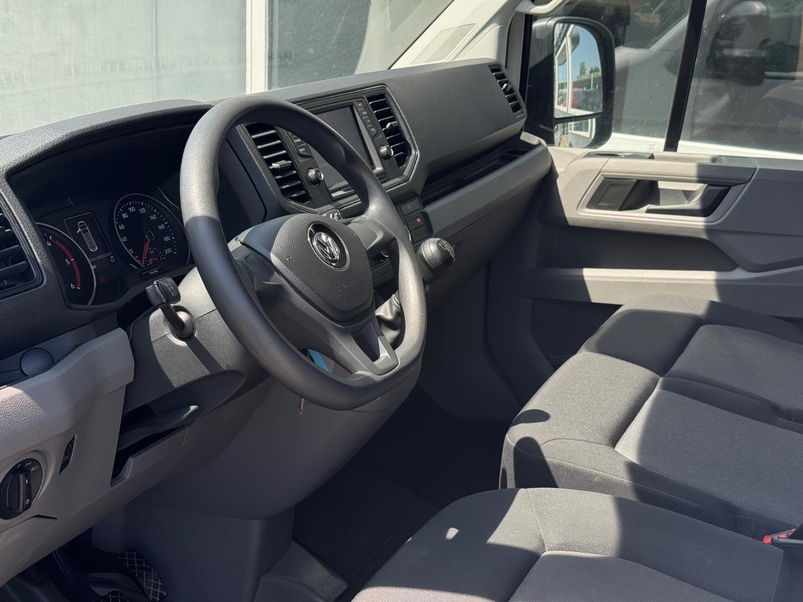 Volkswagen Crafter Kasten 35 mittellang Hoch REGAL KOMPRESS, миниатюра 6