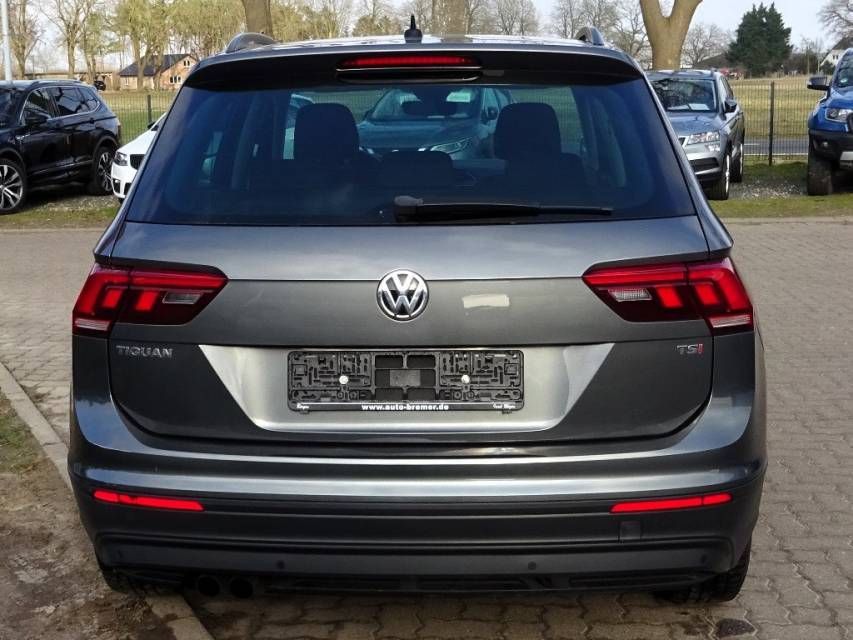 Fahrzeugabbildung Volkswagen Tiguan 1,4 TSI  Trendline