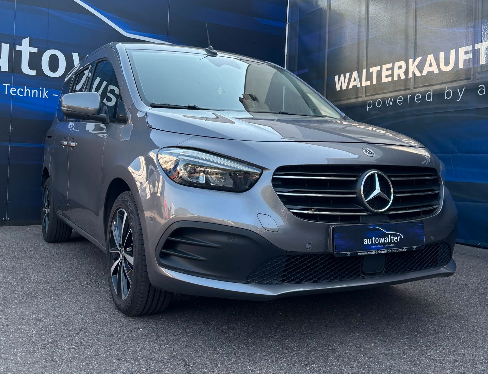 Mercedes-Benz T 180 d  Edition imagem 3