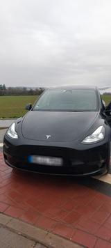 Tesla Model Y Long Range Dual Motor AWD Long Range - Tesla Model Y in Frankfurt (Main)
